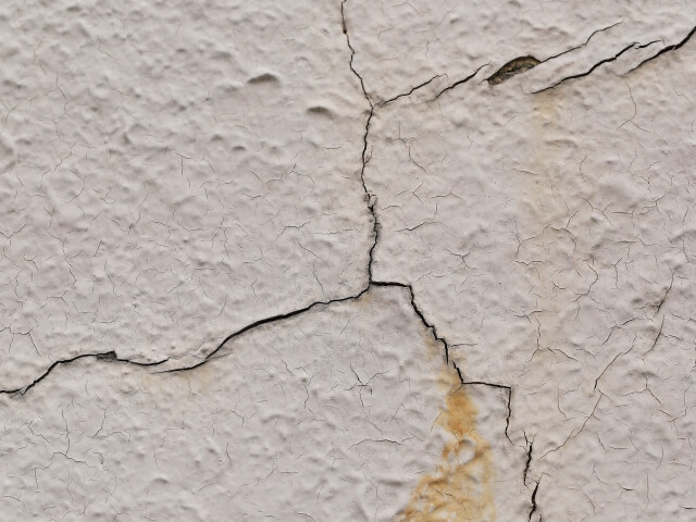 外壁の劣化から建物を守る｜ポリウレア補修が注目される理由