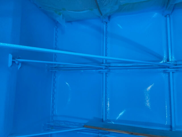 ポリウレアによる貯蔵タンクのライニングとは